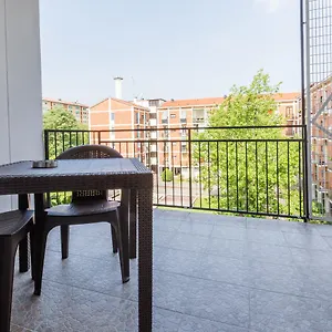 https://milano-business-balcony-flat.it-lombardy.com